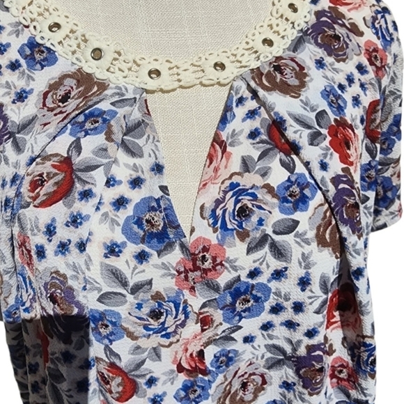 Umgee Mini Shift Dress Tunic Small Keyhole Neckline Floral Boho Festival - Picture 2 of 6